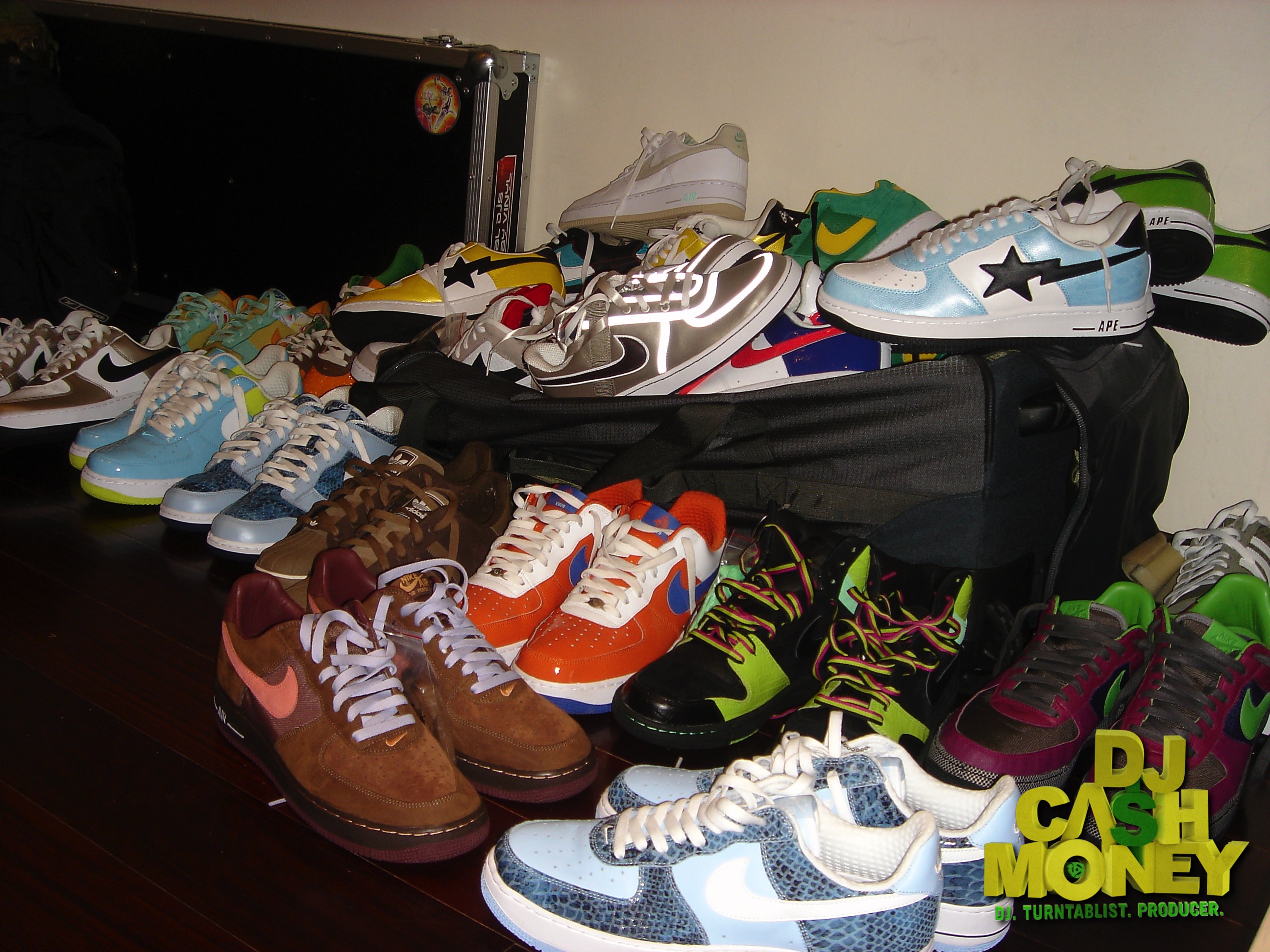 This is one day of sneaker shoppping..I am a sneakerholic
